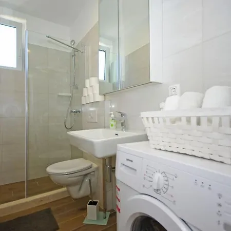 Apartment Dado
